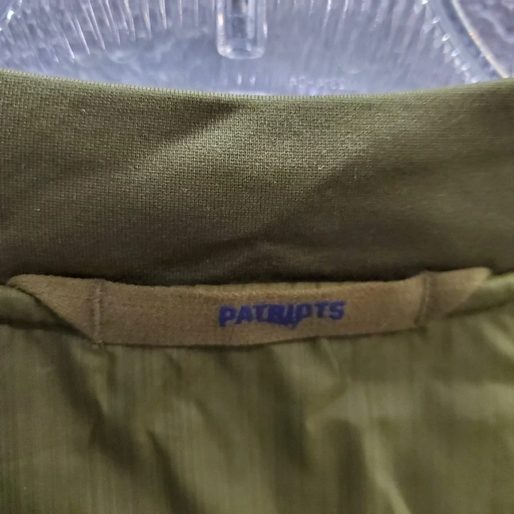 New England Patriots Men Jacket Small Olive Salute To Service USA Nike Full‎ Zip